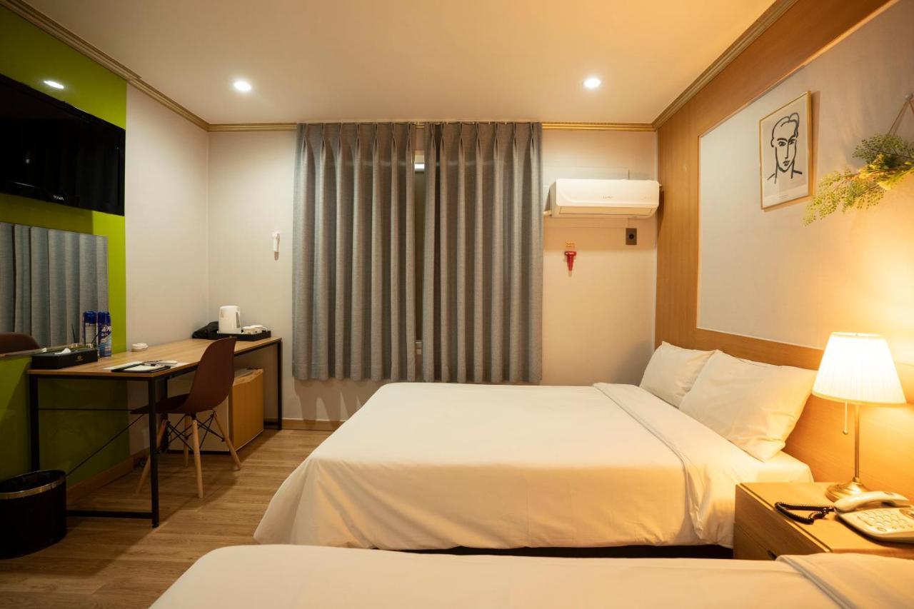 Jeju Stay Hotel Buitenkant foto