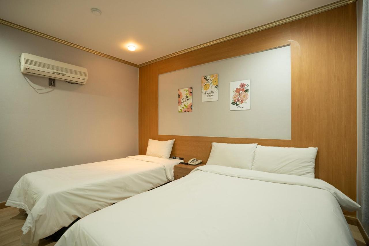 Jeju Stay Hotel Buitenkant foto