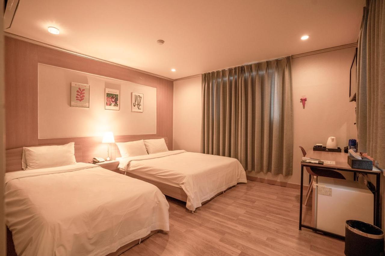 Jeju Stay Hotel Buitenkant foto