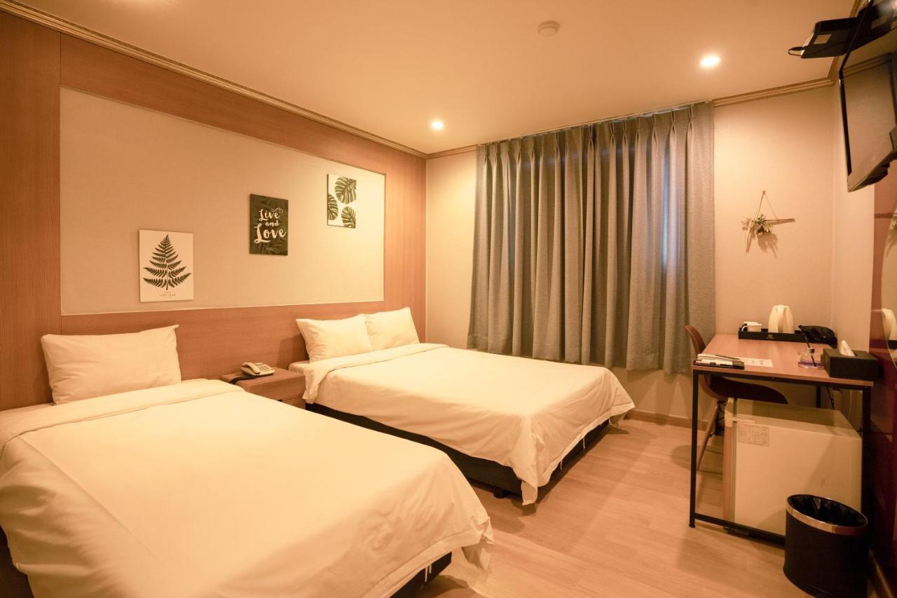 Jeju Stay Hotel Buitenkant foto