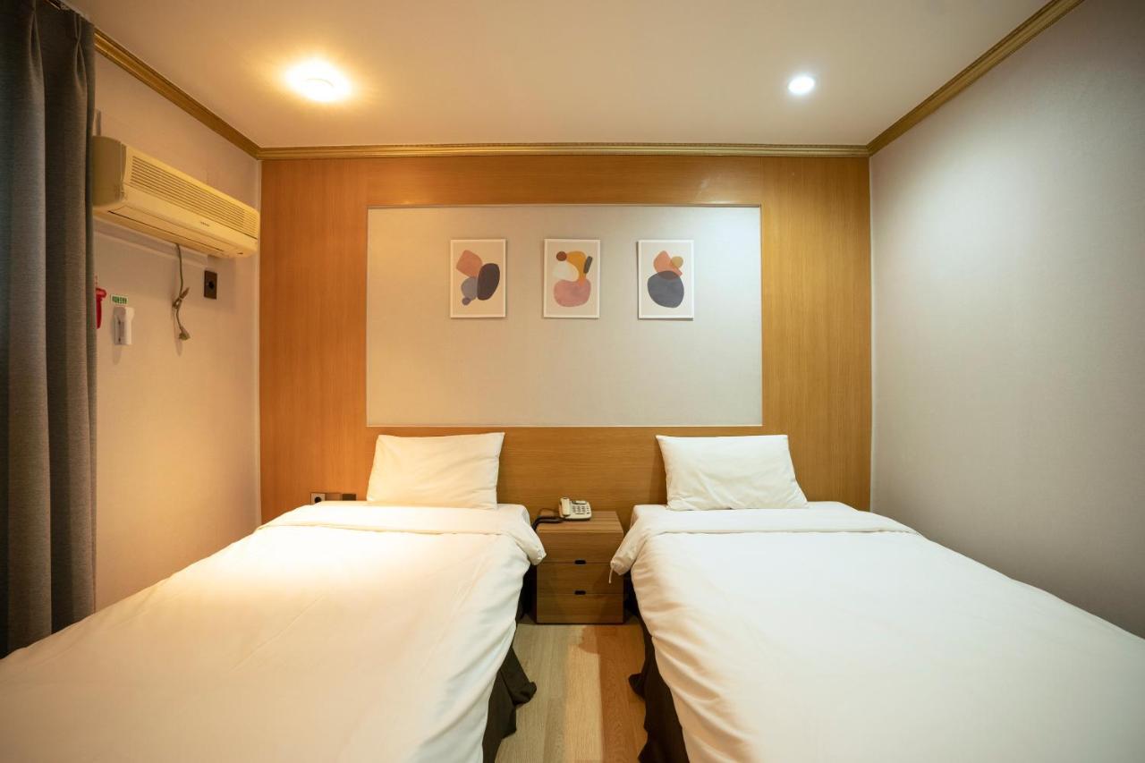 Jeju Stay Hotel Buitenkant foto