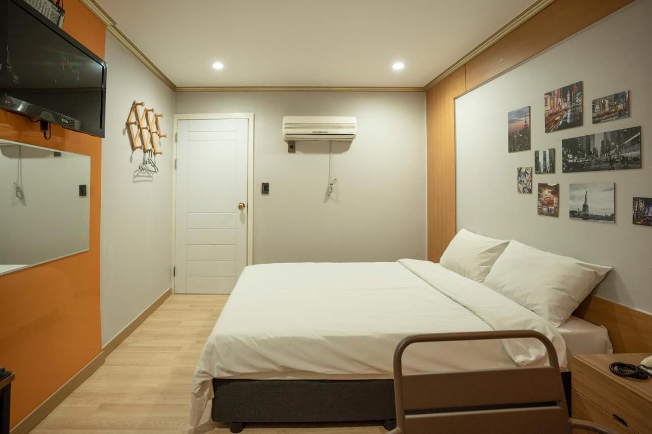 Jeju Stay Hotel Buitenkant foto