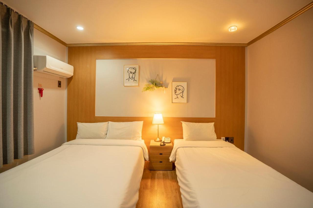 Jeju Stay Hotel Buitenkant foto